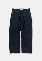 Relaxed cut textured rivet jeans